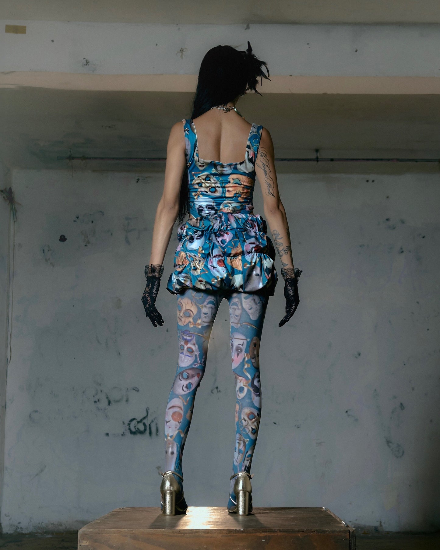 VESTIDO 059 - "Your Brain's Not Broken"