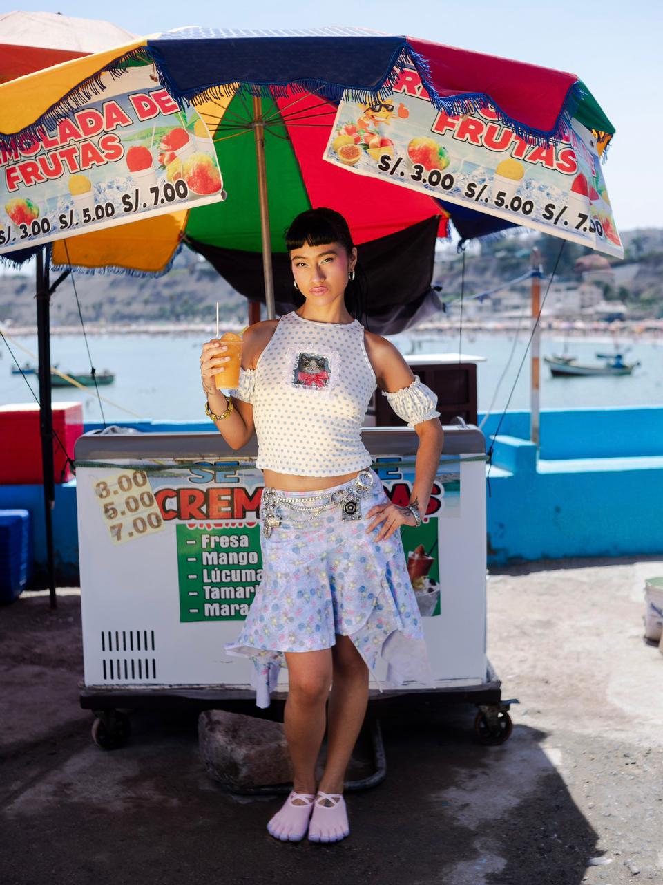 SKIRT 067