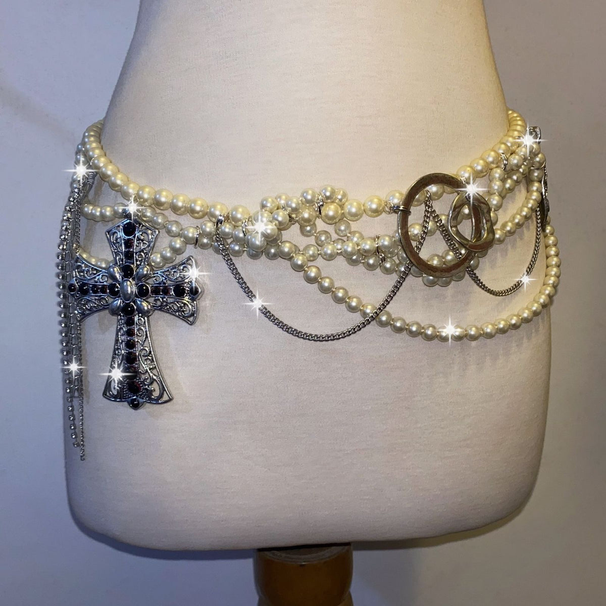 BELLY CHAIN/CORREA B17